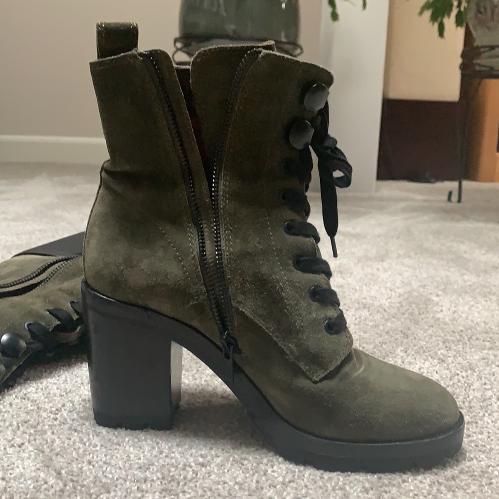 Frye Myra Lug Combat Boot, Olive Green Suede, Women’s Size 7 - Picture 5 of 6